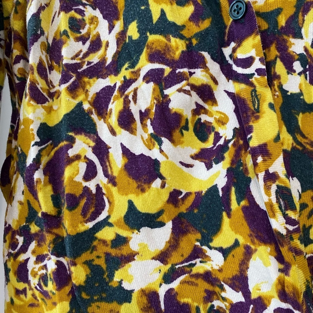 Floral Cardigan - Picture 2 of 3